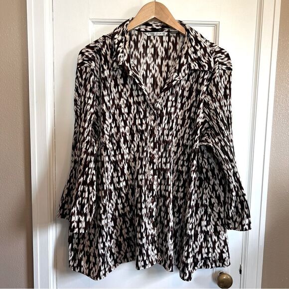 Fred David Patterned button down top - Picture 1 of 7